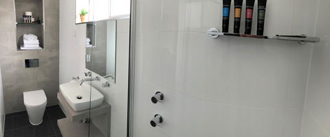 The Avenue Inn - Tourism Gold Coast 28