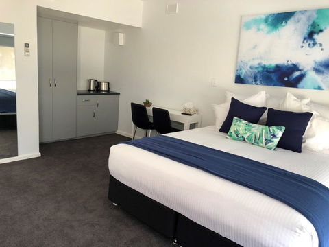 The Avenue Inn - Tourism Gold Coast 23