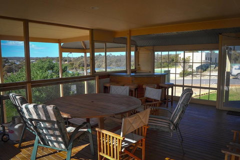 Baywatch - Tourism Gold Coast 0