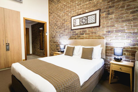 The Lodge By Manna - Tourism Gold Coast 2