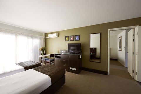 Station Motel - Tourism Gold Coast 10