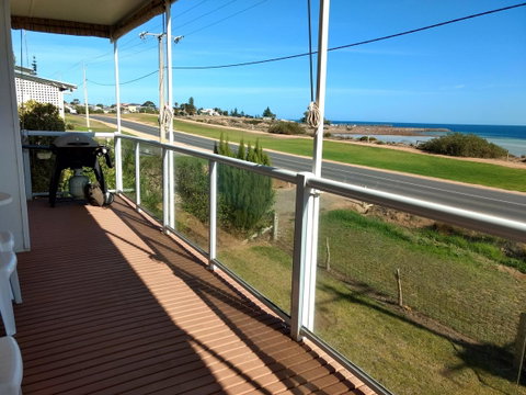 Seafront Shack - Tourism Gold Coast 10