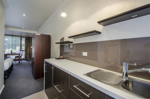 The Commodore - Tourism Gold Coast 42