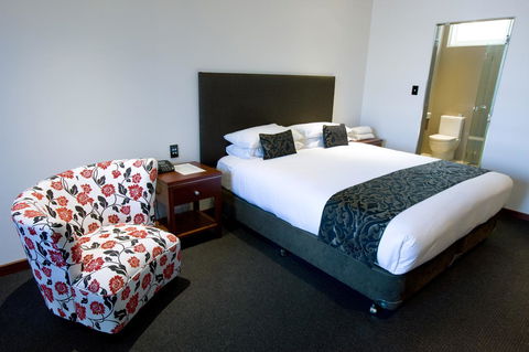 The Commodore - Tourism Gold Coast 11