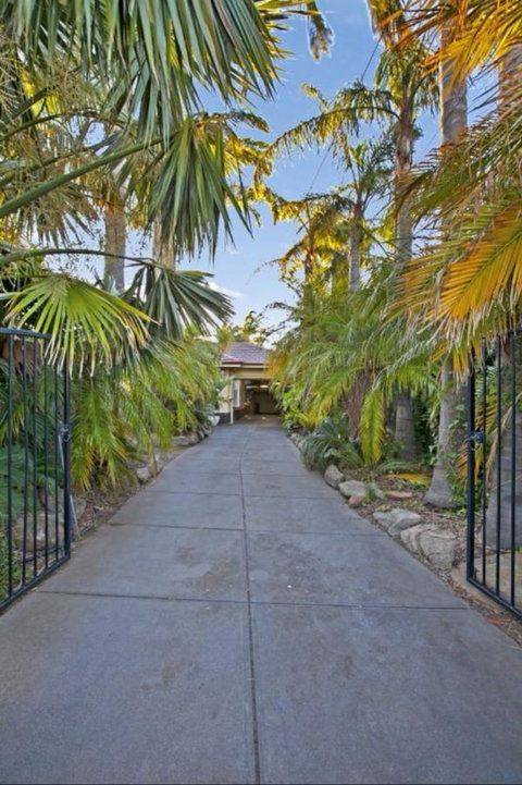 The Palms - Gold Coast 6