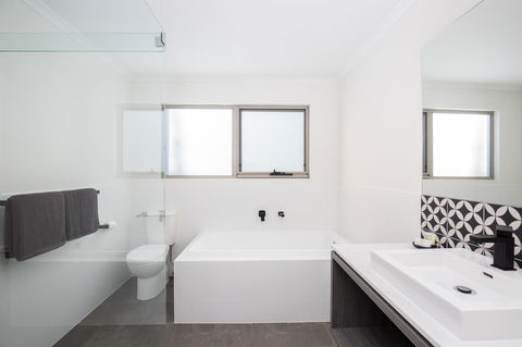 Blue Lake Holiday Park - Tourism Gold Coast 26