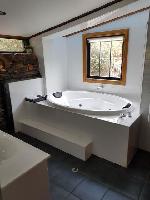 William Hunt's Retreat - Cypress Studio - Gold Coast 3