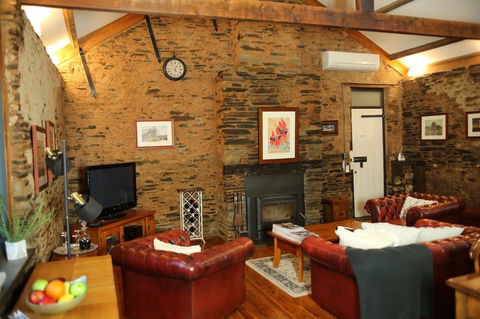 William Hunt's Retreat - Cypress Studio - Gold Coast 14