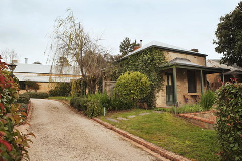 The Rising Sun Hotel - Tourism Gold Coast 9