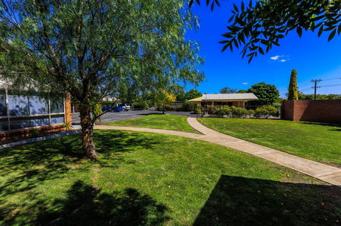 Country Roads Motor Inn Naracoorte - Tourism Gold Coast 39