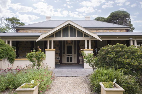 Yankalilla Bay Homestead - Gold Coast 1