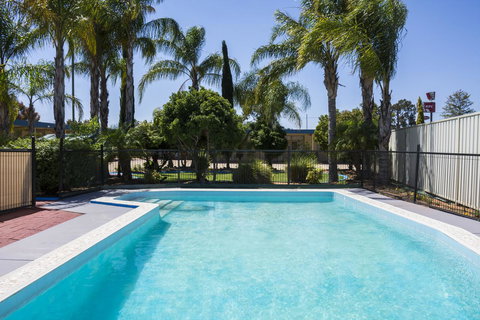 Renmark Motor Inn - Gold Coast 1