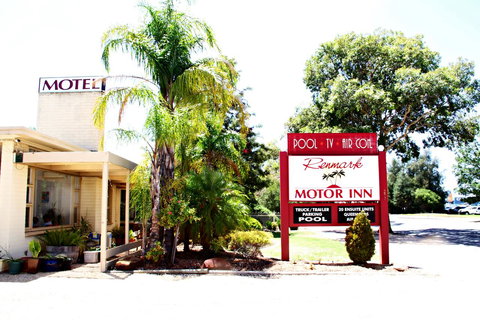Renmark Motor Inn - Gold Coast 8
