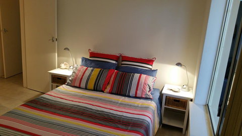 Acaill Accommodation Esplanade Living Self Check-In Self Check-Out - Tourism Gold Coast 21