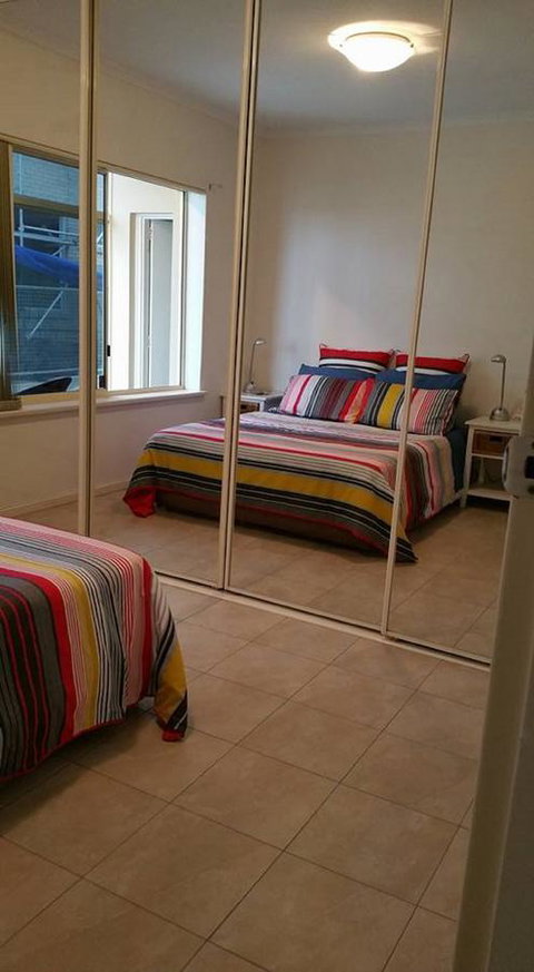 Acaill Accommodation Esplanade Living Self Check-In Self Check-Out - Tourism Gold Coast 23