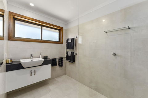 City Four Apartment - Tourism Gold Coast 4