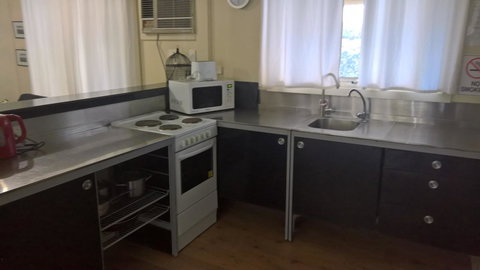 Second Valley Caravan Park - Tourism Gold Coast 3