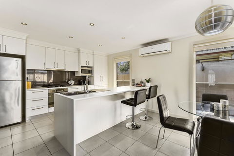 City Fringe Apartment - Tourism Gold Coast 9