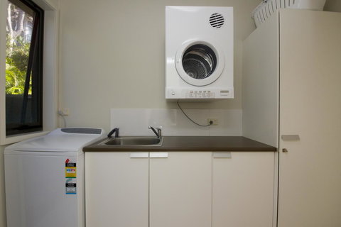 Boom 6 Boomerang Beach - Tourism Gold Coast 18