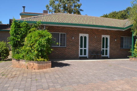 Deer Park Motor Inn Armidale - Tourism Gold Coast 37