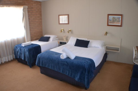 Deer Park Motor Inn Armidale - Tourism Gold Coast 2