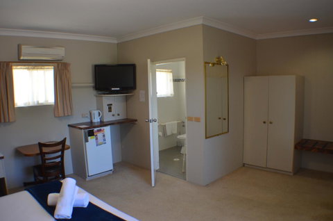 Deer Park Motor Inn Armidale - Tourism Gold Coast 34