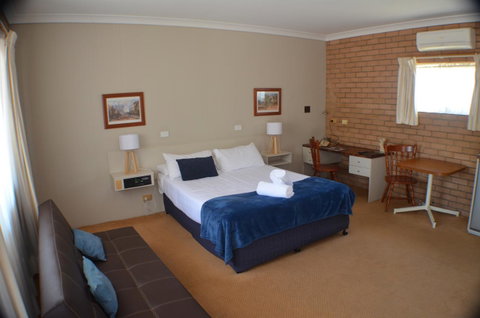Deer Park Motor Inn Armidale - Tourism Gold Coast 7