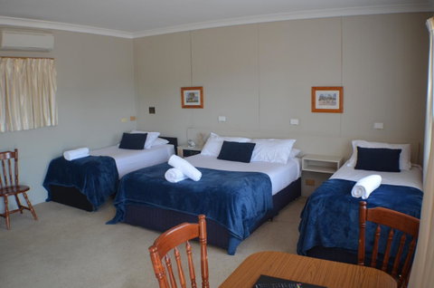 Deer Park Motor Inn Armidale - Tourism Gold Coast 6