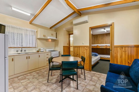 Millicent Hillview Caravan Park - Tourism Gold Coast 12