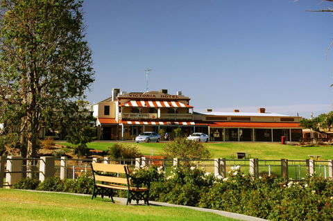 Victoria Hotel Strathalbyn - Tourism Gold Coast 11