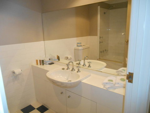 St Francis Winery - Tourism Gold Coast 10