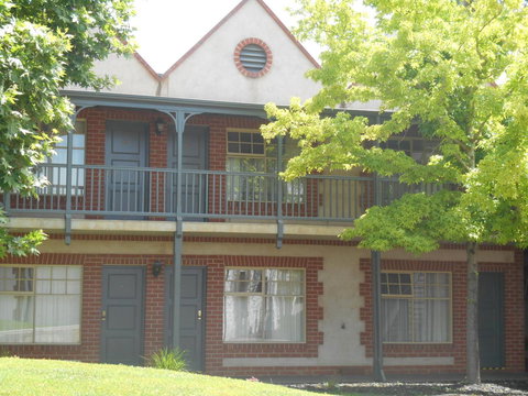 St Francis Winery - Tourism Gold Coast 15