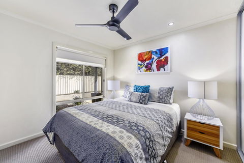 City Fringe Apartment B, Mount Gambier - Tourism Gold Coast 2