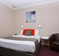 Motel Poinsettia - Tourism Gold Coast