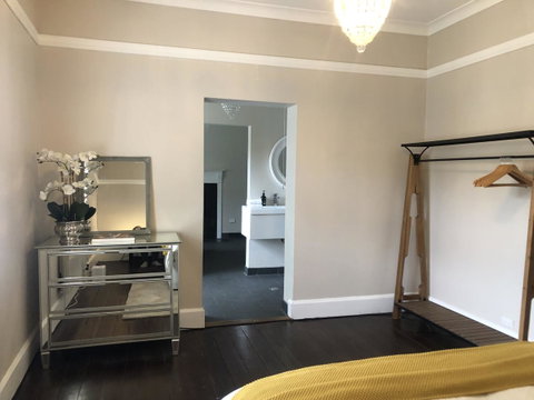 Belmore Cottage - Tourism Gold Coast 17