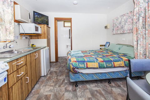 Echo Holiday Parks - Naracoorte - Tourism Gold Coast 11