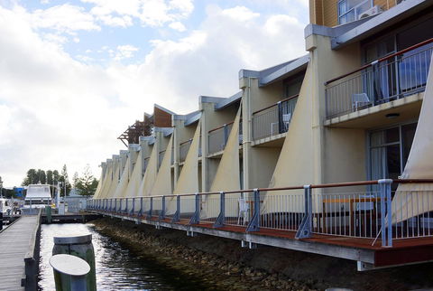 Oceanside 23 - Tourism Gold Coast 22