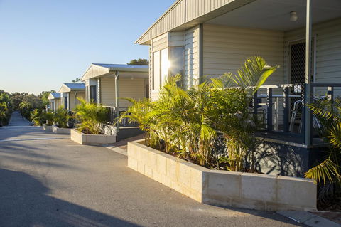 Karrinyup Waters Resort - Tourism Gold Coast 9