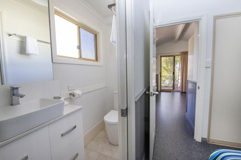 Karrinyup Waters Resort - Tourism Gold Coast 18