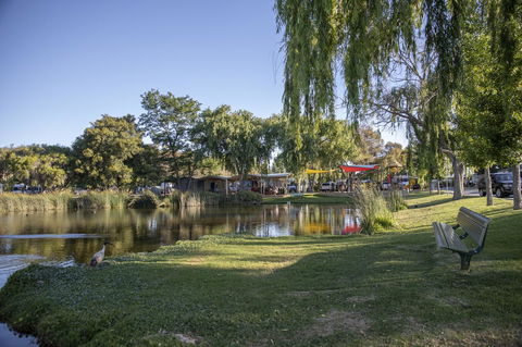 Karrinyup Waters Resort - Tourism Gold Coast 40