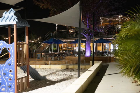 Karrinyup Waters Resort - Tourism Gold Coast 13