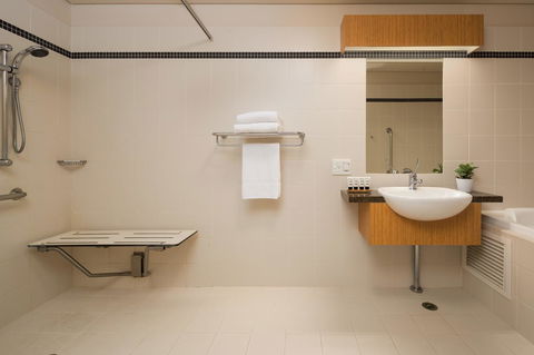 Esplanade Hotel Fremantle - By Rydges - Tourism Gold Coast 10