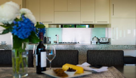 The Roozen Residence - Tourism Gold Coast 7