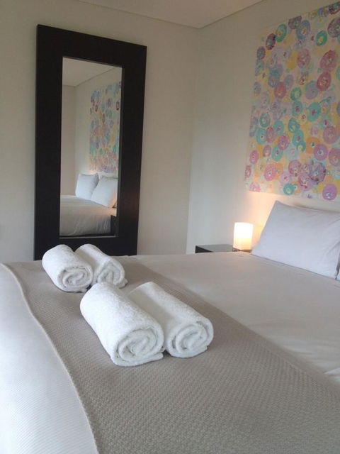 The Roozen Residence - Tourism Gold Coast 24
