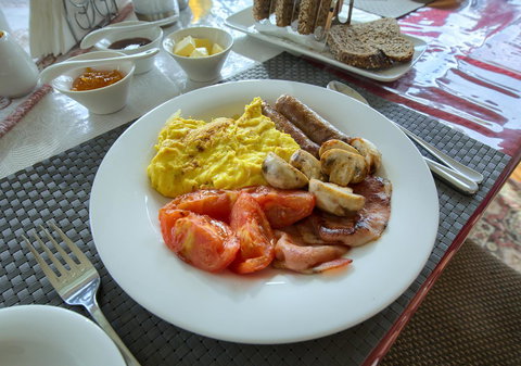 Glenelg On King Bed & Breakfast - Tourism Gold Coast 9