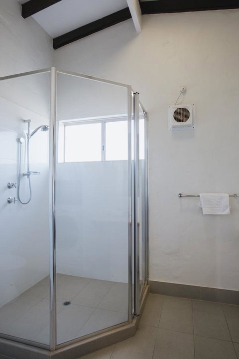 Canal Rocks Beachfront Apartments - Tourism Gold Coast 30