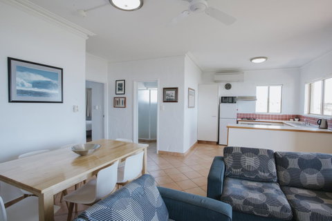 Canal Rocks Beachfront Apartments - Tourism Gold Coast 5