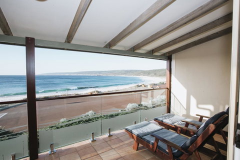 Canal Rocks Beachfront Apartments - Tourism Gold Coast 18