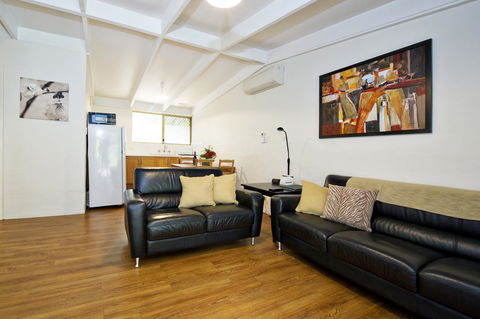 Peppermint Brook Cottages - Tourism Gold Coast 2