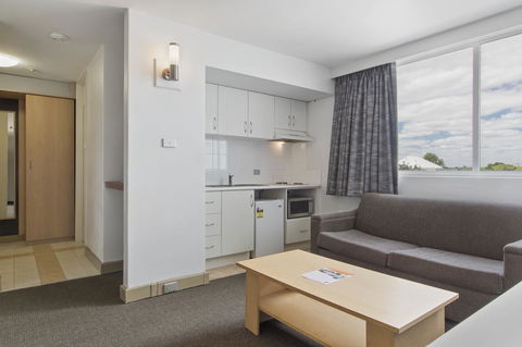 Metro Hotel Perth - Tourism Gold Coast 26